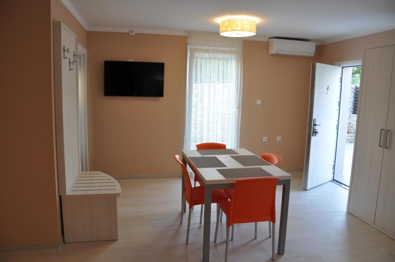 Apartments Prestige Petrcane Ngoại thất bức ảnh