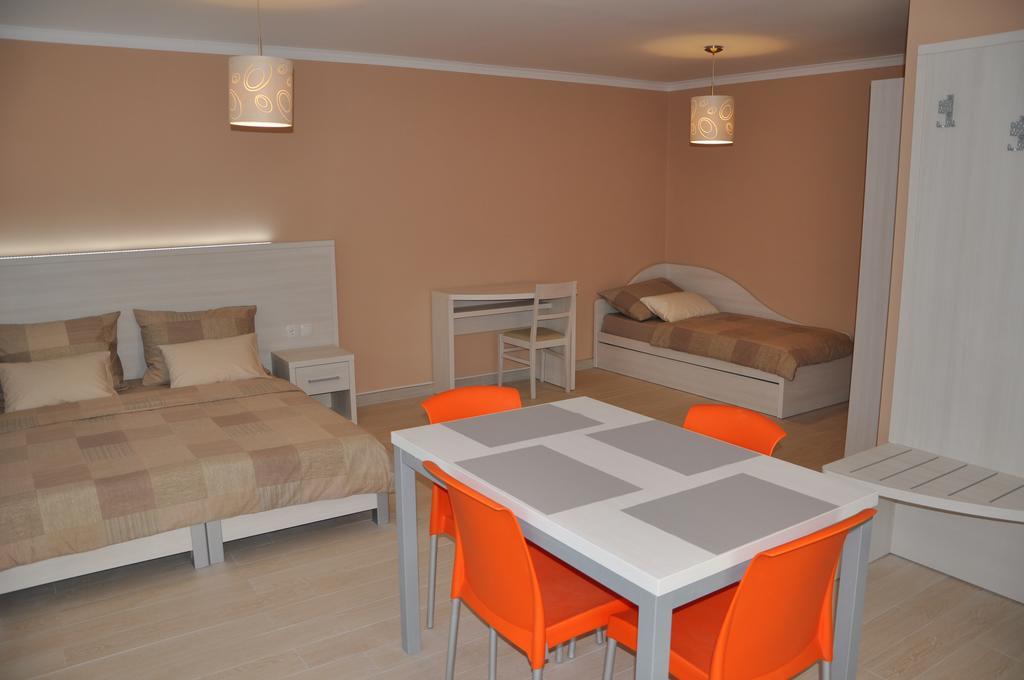 Apartments Prestige Petrcane Ngoại thất bức ảnh