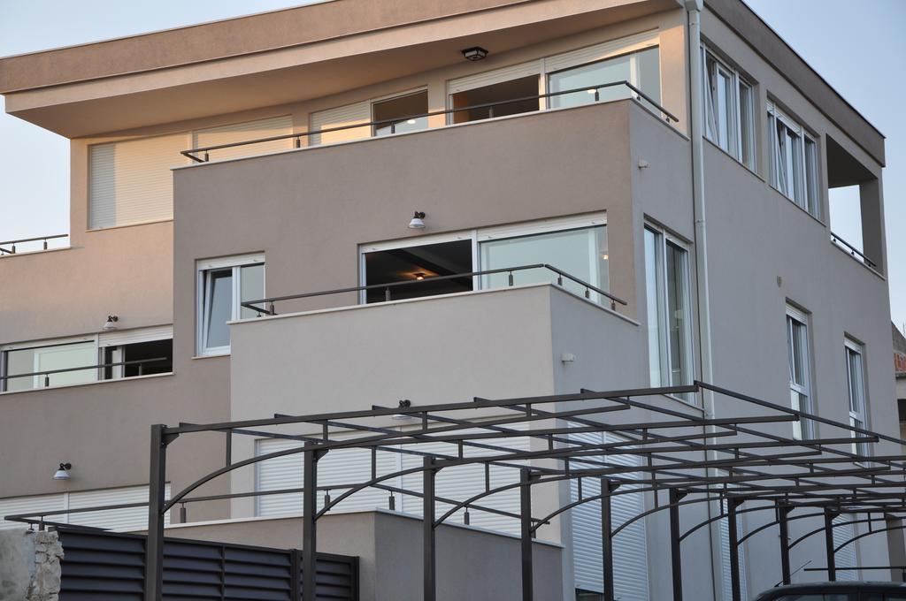 Apartments Prestige Petrcane Ngoại thất bức ảnh