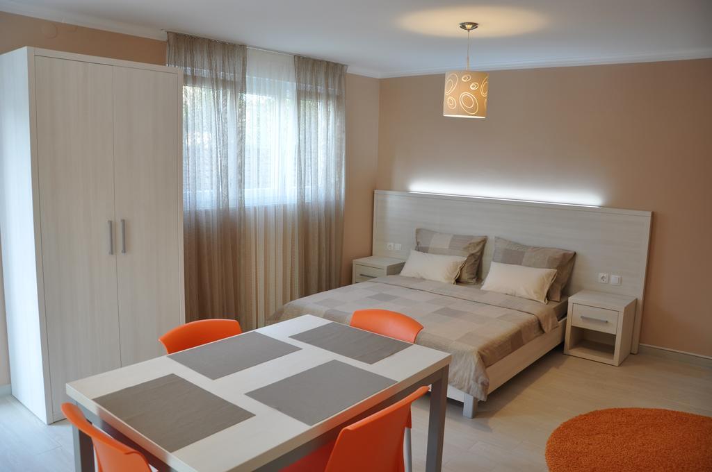 Apartments Prestige Petrcane Ngoại thất bức ảnh