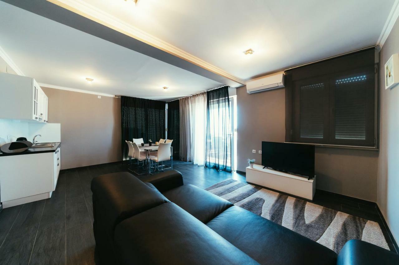 Apartments Prestige Petrcane Ngoại thất bức ảnh