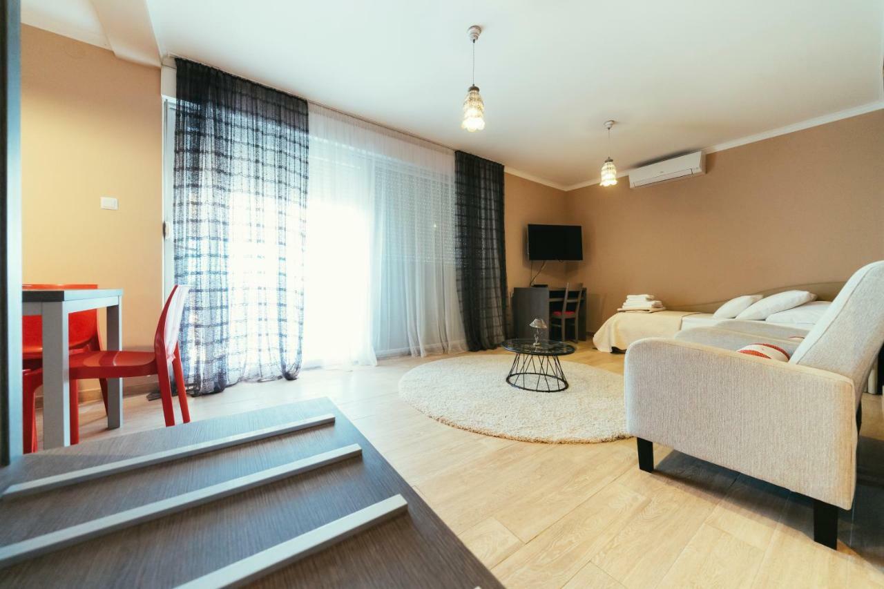 Apartments Prestige Petrcane Ngoại thất bức ảnh